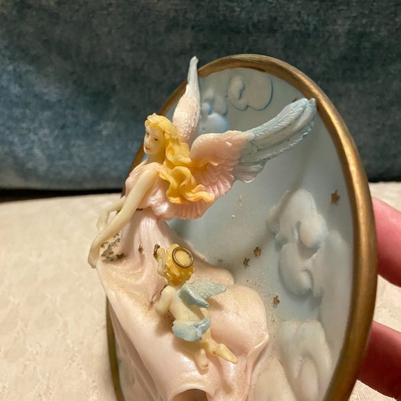 Vintage Collectors Cadona 1999 Guardian Angel Collecting Stars 3-D Plate - Picture 2 of 3